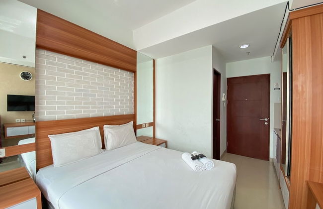 Monochrome Studio Room At Taman Melati Jatinangor Apartment - Foto 2