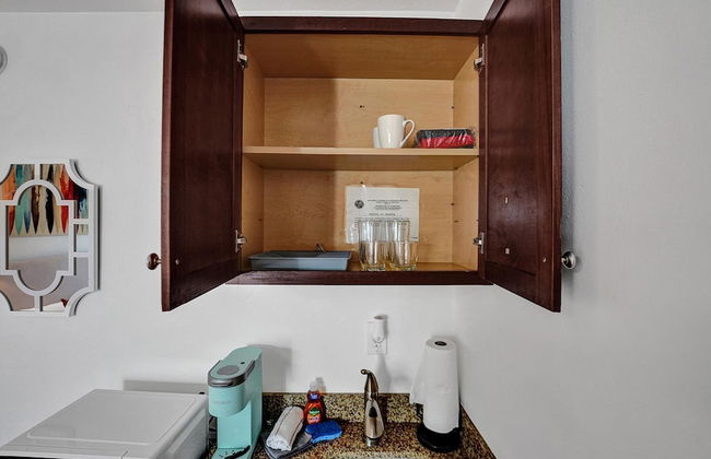 Waves on Desoto Lovely Studio 2 - Photo 12