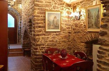 Medieval Double Storey Stone House in Pyrgi Chios - Foto 5
