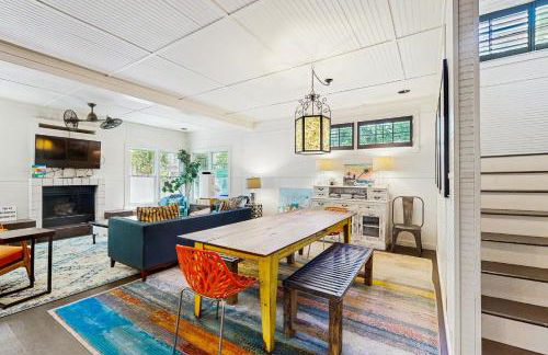 Dog-Friendly Cottage by the Beach with Private Pool, Pool Spa, & Free WiFi - Foto 4