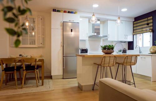 Sol y Malaga - Designer Duplex con Terraza y Parking - Photo 14