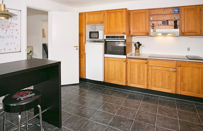 6 Person Holiday Home in Bagenkop - Photo 7