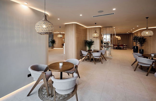 ALEZZI INFINITY RESORT & SPA - Photo 30