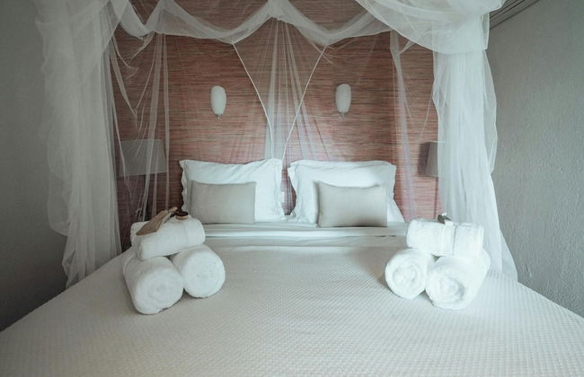 Luxurious Villa With Bright Terrace - Foto 5