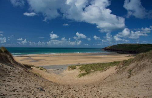 Pembrokeshire Near The Beach With A Heated Pool - Foto 9