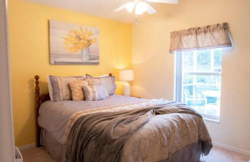 Super Mario Hideaway - Pool, Spa, Game Room Fun! - Foto 35