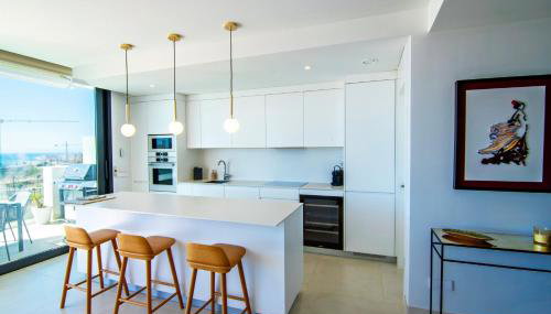 Mara's Apartments Higuerón West - Luxurious & Sunny - Foto 5, stove, minibar
