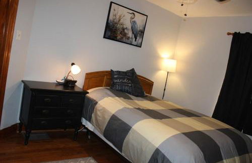 Charming Modern Retreat Near Downtown Jeffersonville & Bob Hedge Park - Foto 18