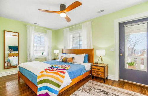 Chic 4BR 3BA Historic Home Near Country Club Plaza - Photo 49