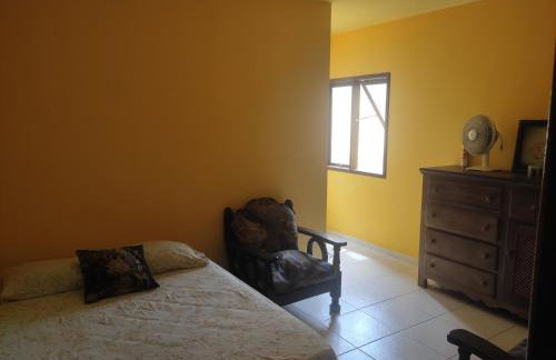 Cabo Frio, Piscina de frente pro Mar, Pé na areia - Foto 41