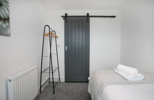 Cudworth House, Barnsley for contractors & Families, off-road parking, fast WIFI,etc - Foto 48