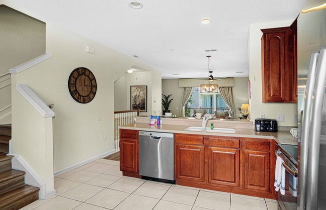 Spacious Townhome W/patio & Garage! Sleeps10 - Foto 14