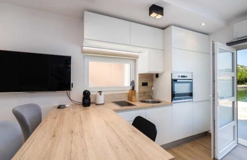 Apartments Ema - Studio Apartment with Sea View - Foto 14