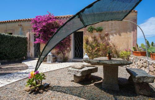 Romantic House with Bathtub in Room 5 min Porto Cervo - Foto 13