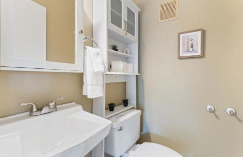 Mins to Zoo - Capitol Heights Hideaway - Foto 29