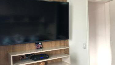 Apartamento em Santos com piscina 3km da praia - Foto 2