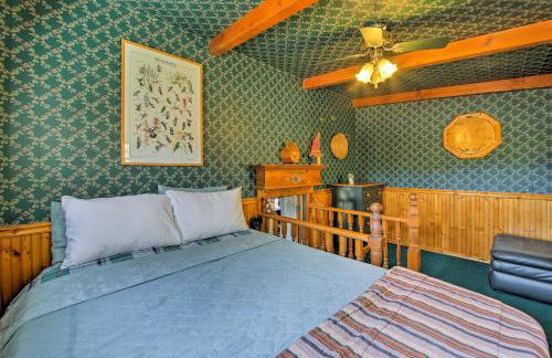 Walk to Lake Cabin with Deck and Views in Fawnskin - Foto 14