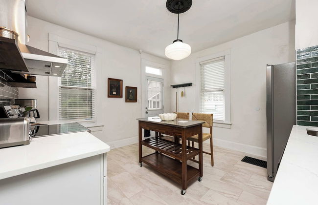 German Charm 2 Sophistication! - Foto 9