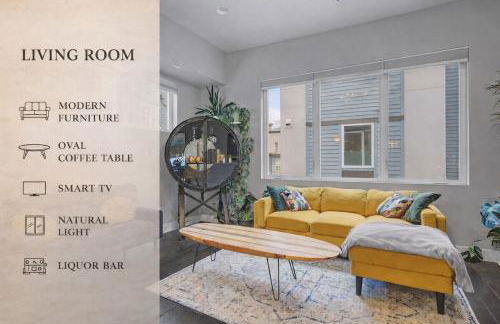 Spacious Denver Home with Private Rooftop Spa - Photo 54