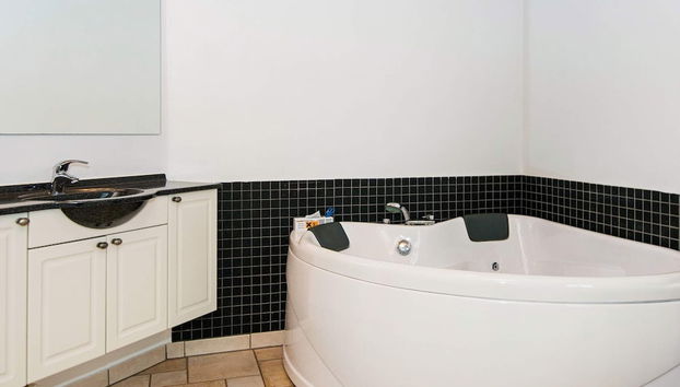 6 Person Holiday Home in Blavand - Photo 2