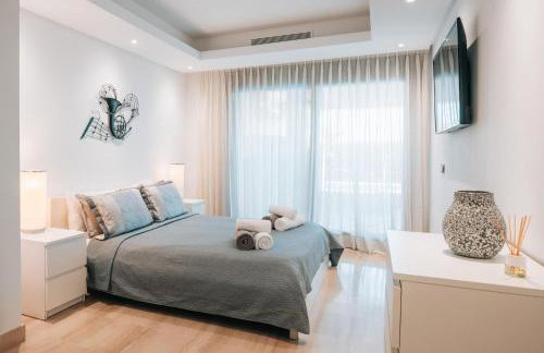 Luxury 3 Bedrooms, Private Heated Pool - EHHouse - Foto 2