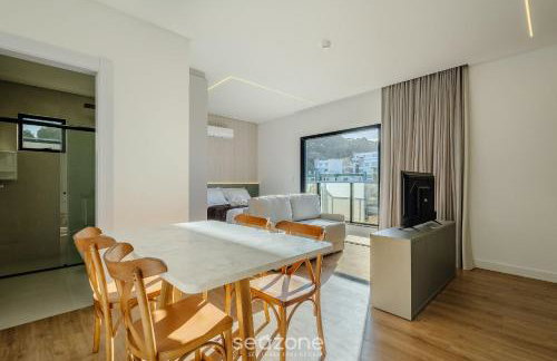 Aptos em prédio com piscina a 180m da Praia em Bombinhas - SFRs - Foto 51