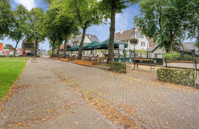 Spacious Holiday Home the Centre of Grubbenvorst - Photo 35