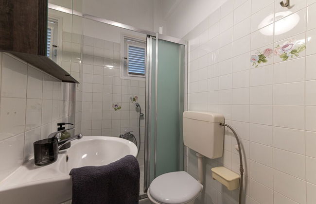 Serene Seaside Bliss - Lush & Secluded Garden Oasis - Foto 33