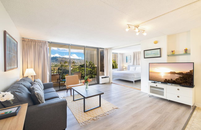 Mountain View Condo with King or Queen Bed and Parking - Photo 135