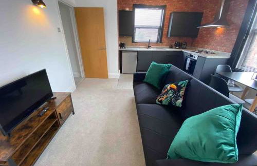 1 bed flat with parking near town centre - Photo 6