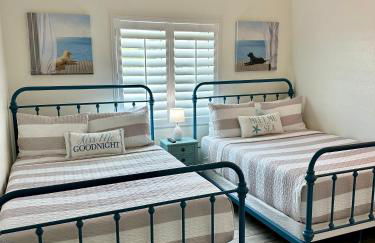 Beyond The Sea Newer House Walk to Town Beach - Foto 13