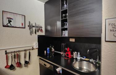 La Petite Corneille - a chic and central studio. - Photo 9