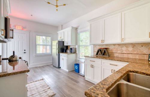 Eclectic 2BR - Victorian Charm - Steps to Fun - Photo 12