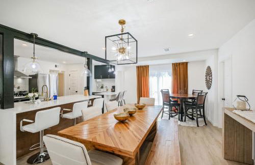 Oak Forest Retreat Sleeps 13 Near Heights - Foto 4