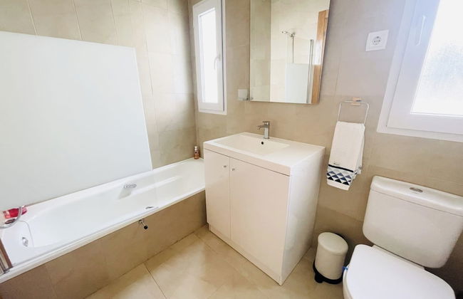 La Torre Golf 3-bed Villa- Pool, Hot Tub & Terrace - Photo 12