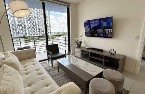 Resort Style Luxury Living in Doral, Miami - Foto 46
