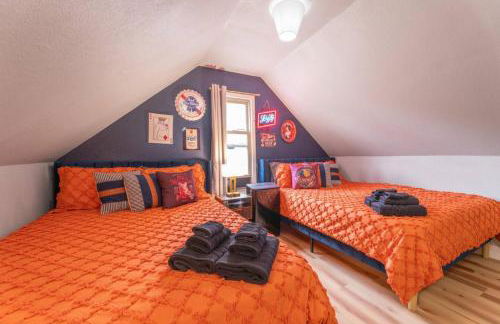 Pool Table, Arcade, Darts, 3 Car Garage, Sleeps 20 - Photo 39