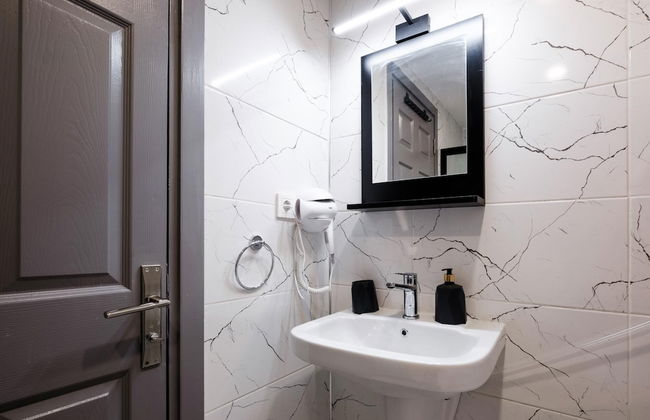 Nature View Villa w Pool 5 min to Beach in Milas - Photo 15