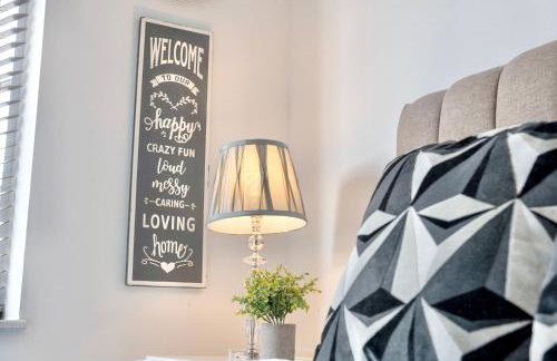 Large One Bedroom Apartments Southsea Sleeps 3 - Free Parking - Foto 43