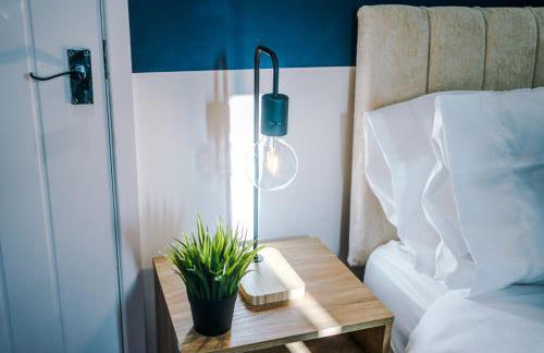 Spacious 2-Bedroom House near Wakefield Centre and Train Station with Free Parking, Ideal for Contractors & Long Stays - NordStay - Foto 7