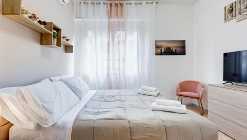 La Tua Oasi a 2 Minuti dalla Metro A e Vicino al Parco - Foto 2