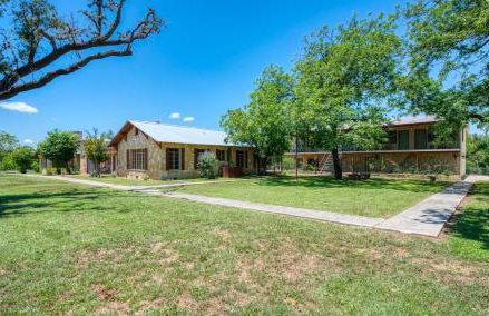 DH RIVER LODGE! Gather your herd here! - Foto 42