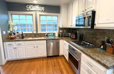 Ocean Boulevard Beachfront Home - Photo 37