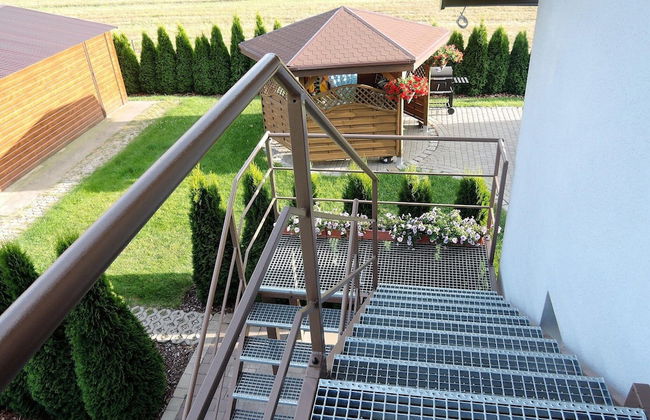 Apartment With a Swimming Pool in Stepniczka - Photo 21