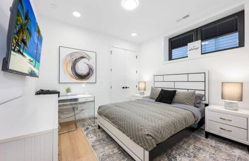 Ultra Modern Luxury - New Construction 4 Bedrooms - Photo 76