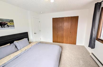 Spacious Downtown 2-bdrm Apartment - Photo 72