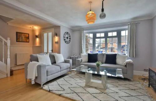 Large 4 Bed House near River Thames - Foto 1