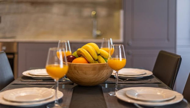 Square and Sea Views - 1 BR With Ensuite - Foto 2, Habitación