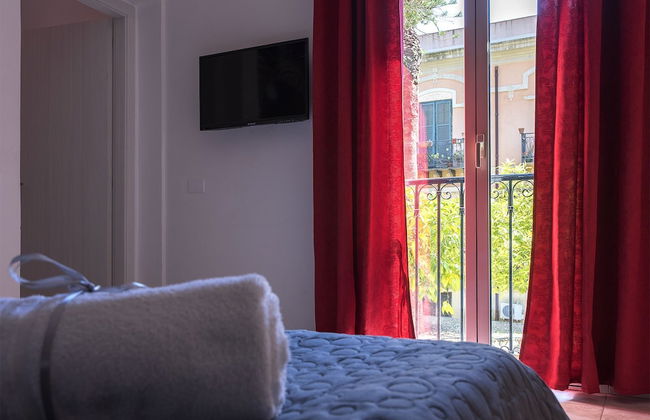 King Arthur's Houses - Photo 2