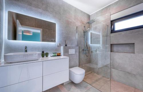 Villa Oasis - Your luxury home away from home - Foto 41